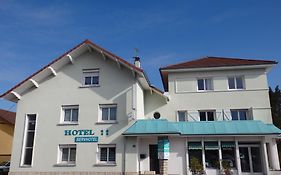 Servhotel  2*